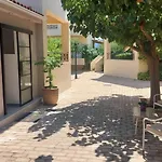 Villa Miramar Complex - *