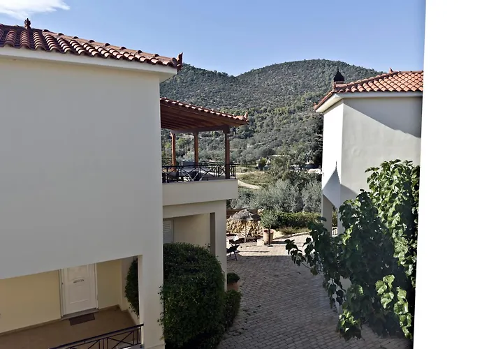 Vila Miramar Complex - *