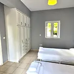Miramar Complex - * Kórfos