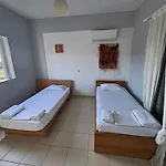 Miramar Complex - Κόρφος