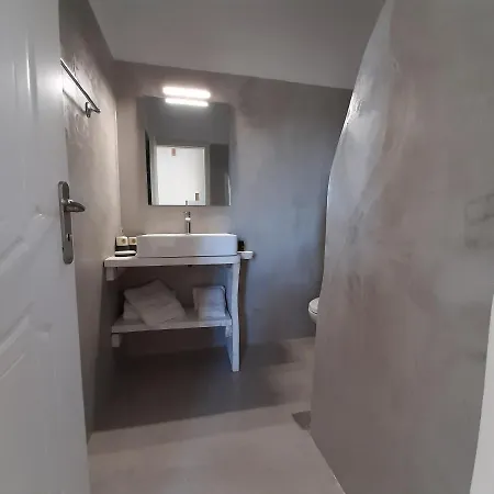 Villa Miramar Complex - *