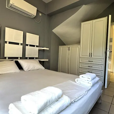 Miramar Complex - Корфос