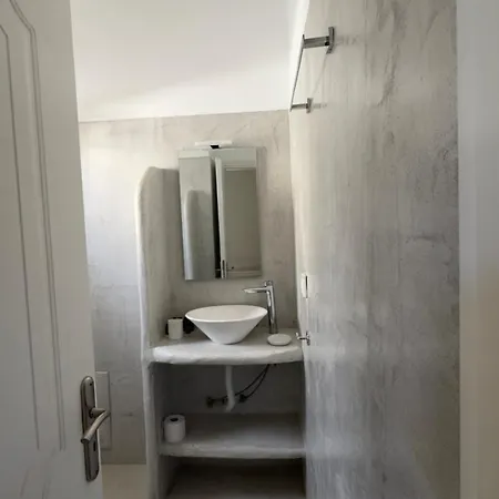 Miramar Complex - וילה Kórfos