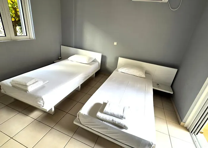 Miramar Complex - וילה