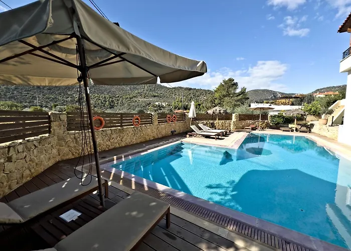 Miramar Complex - וילה *